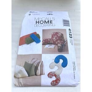 McCall's 4123 Home Decor  Comfort Zone Lounge Pillows Uncut Sewing Pattern UC FF
